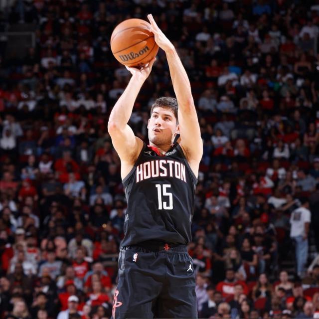 B体育-7记三分创新高！谢泼德“虐菜”虐出生涯之夜