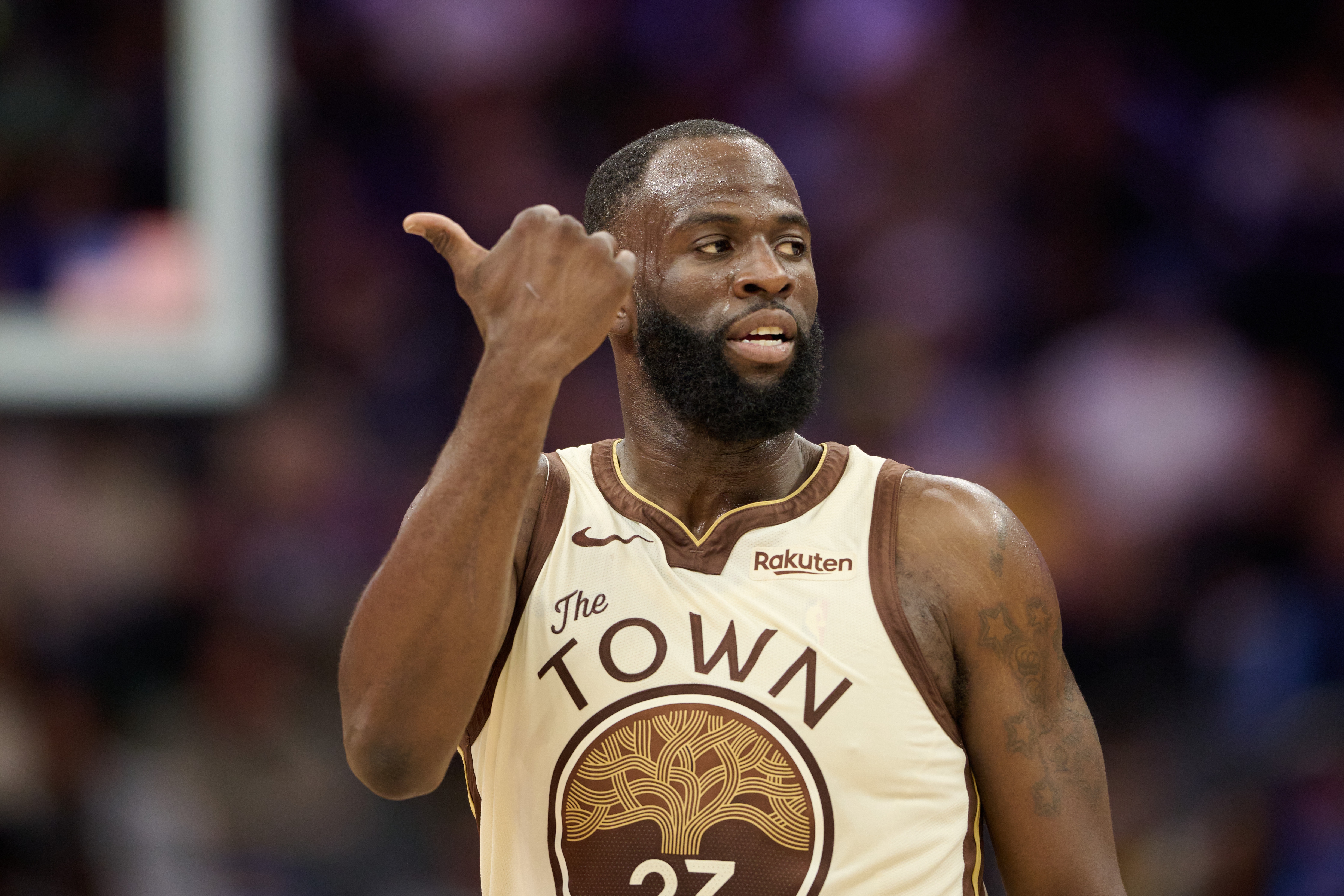 B体育-名记：追梦合同是勇士升级阵容的唯一途径 他留走的可能性都是50%